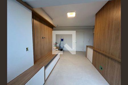 Sala de apartamento para alugar com 2 quartos, 65m² em Tamboré, Barueri