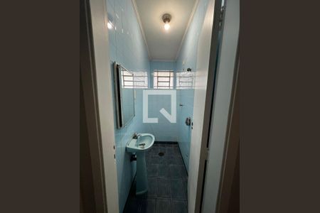 Banheiro de casa à venda com 3 quartos, 220m² em Parque da Vila Prudente, São Paulo