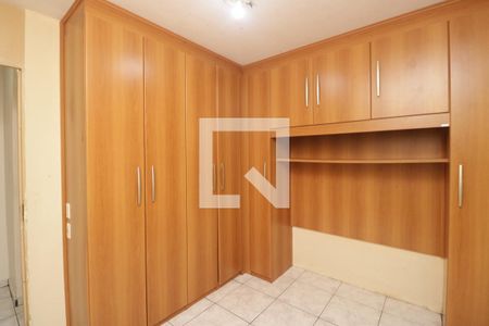 Quarto 2 de apartamento para alugar com 2 quartos, 56m² em Jardim Santo André, Santo André