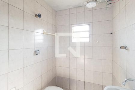 Banheiro de casa para alugar com 1 quarto, 60m² em Padroeira, Osasco