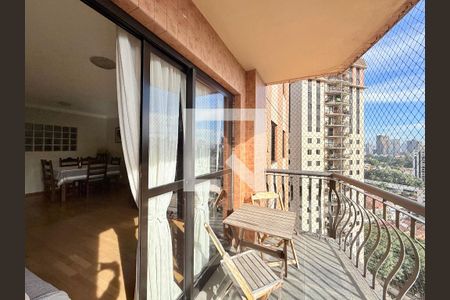 Sacada de apartamento à venda com 3 quartos, 87m² em Santo Amaro, São Paulo