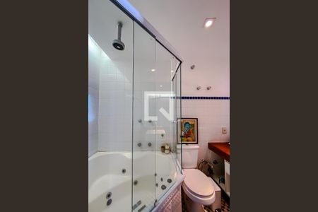Banheiro da Suíte de apartamento para alugar com 3 quartos, 100m² em Perdizes, São Paulo