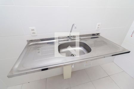 Sala/Cozinha de apartamento à venda com 2 quartos, 32m² em Vila Nova Curuca, São Paulo