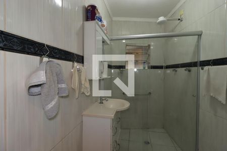 Banheiro da Casa 1 de casa à venda com 3 quartos, 340m² em Jardim Santo André, Santo André