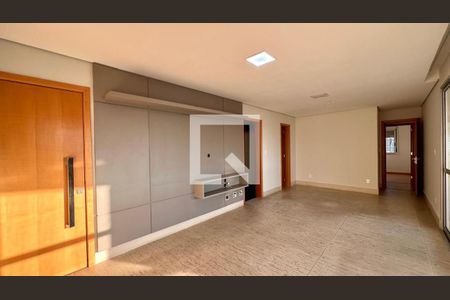 Apartamento à venda com 4 quartos, 124m² em Savassi, Belo Horizonte