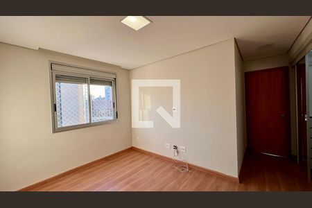 Apartamento à venda com 4 quartos, 124m² em Savassi, Belo Horizonte