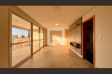 Apartamento à venda com 4 quartos, 124m² em Savassi, Belo Horizonte