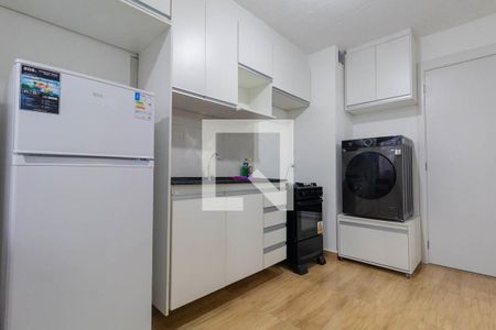Sala, Cozinha e Área de Serviço de apartamento para alugar com 1 quarto, 25m² em Jardim America da Penha, São Paulo