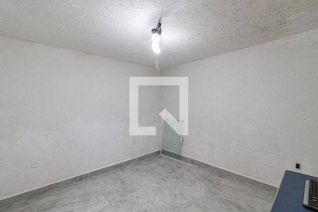 Suíte de casa para alugar com 2 quartos, 80m² em Vila Cisper, São Paulo