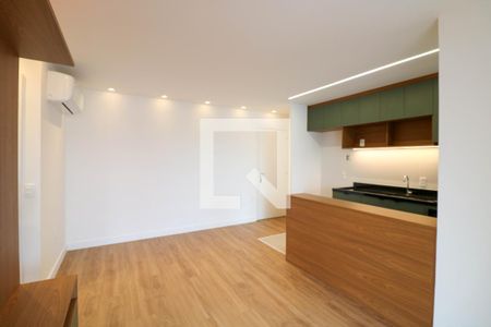 Sala / Cozinha de apartamento para alugar com 2 quartos, 63m² em Vila Cruzeiro, São Paulo