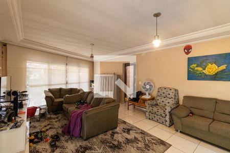 Sala e Cozinha de casa à venda com 2 quartos, 537m² em Vila Ré, São Paulo