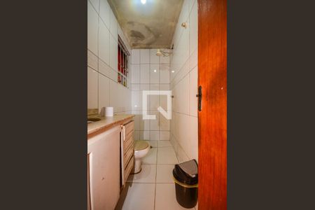 Banheiro de casa à venda com 1 quarto, 140m² em Vila Penteado, São Paulo
