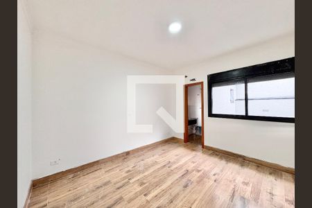 Suíte  de casa à venda com 3 quartos, 140m² em Vila Bonilha, São Paulo