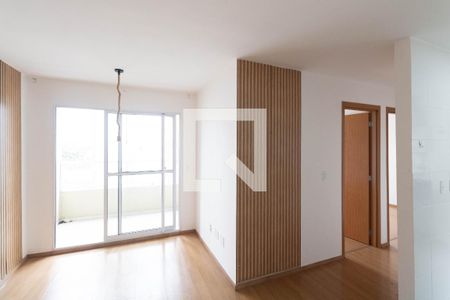Sala de apartamento para alugar com 2 quartos, 45m² em Inhoaíba, Rio de Janeiro