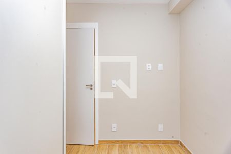 Quarto 2 de apartamento para alugar com 2 quartos, 37m² em Vila Nair, São Paulo