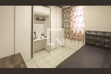 Quarto de apartamento para alugar com 2 quartos, 48m² em Jardim Belcito, São Paulo