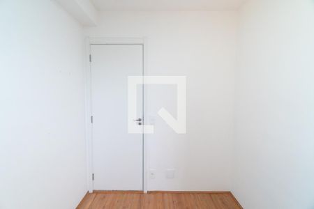 Quarto 2 de apartamento à venda com 2 quartos, 32m² em Jardim Itacolomi, São Paulo