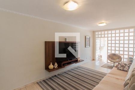 Sala de casa à venda com 4 quartos, 200m² em Vila Isolina Mazzei, São Paulo