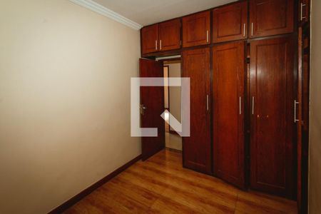 Casa para alugar com 3 quartos, 199m² em Planalto, Belo Horizonte