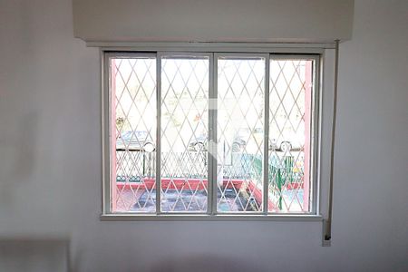 Janela do Quarto 1 de casa à venda com 4 quartos, 220m² em Cristo Redentor, Porto Alegre