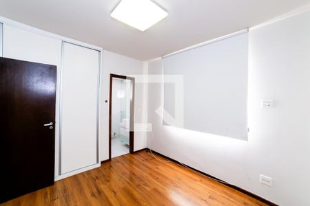 Suíte de apartamento para alugar com 3 quartos, 100m² em São Pedro, Belo Horizonte