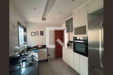 Cozinha de casa de condomínio para alugar com 3 quartos, 100m² em Arsenal, São Gonçalo