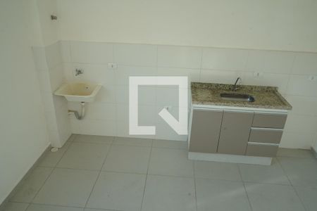 Sala / Cozinha de apartamento para alugar com 1 quarto, 35m² em Vila Esperança, São Paulo