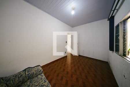 Quarto 1 de casa para alugar com 3 quartos, 90m² em Vila Londrina, São Paulo