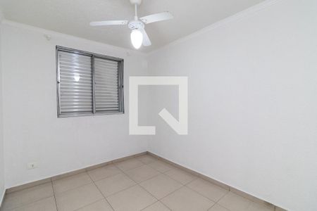Quarto 2 de apartamento para alugar com 2 quartos, 50m² em Vila Silvia, São Paulo