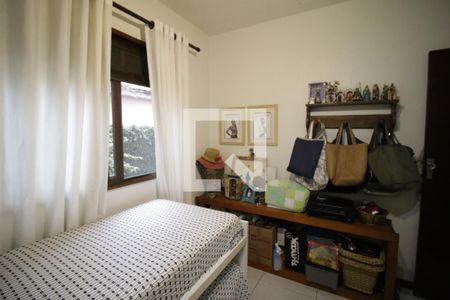 Quarto 2 de casa à venda com 3 quartos, 340m² em Jacarepaguá, Rio de Janeiro
