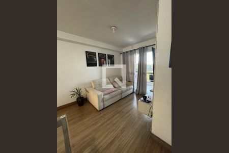 Sala de apartamento à venda com 3 quartos, 75m² em Vila América, Santo André