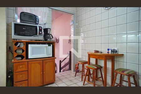 Cozinha  de casa à venda com 4 quartos, 207m² em Costa E Silva, Porto Alegre