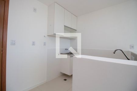 Cozinha e Área de Serviço de apartamento para alugar com 1 quarto, 38m² em Shcgn 703, Brasília