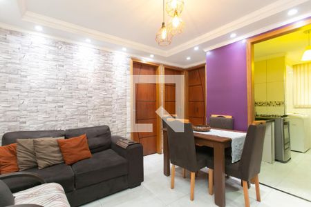 Sala  de apartamento para alugar com 2 quartos, 51m² em Conjunto Habitacional Barro Branco Ii, São Paulo