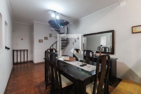 Sala de casa à venda com 4 quartos, 365m² em Cidade Líder, São Paulo