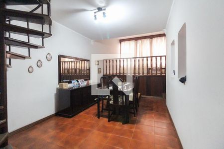 Sala de casa à venda com 4 quartos, 365m² em Cidade Líder, São Paulo