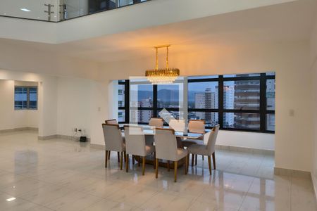 Sala de apartamento para alugar com 4 quartos, 620m² em Vila Tupi, Praia Grande