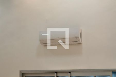 Sala de apartamento para alugar com 4 quartos, 620m² em Vila Tupi, Praia Grande