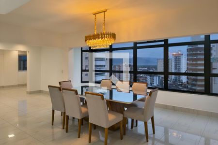 Sala de apartamento para alugar com 4 quartos, 620m² em Vila Tupi, Praia Grande