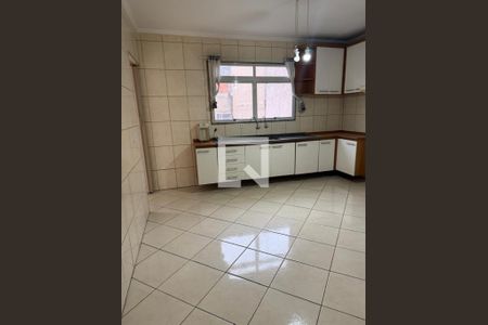 Cozinha de casa para alugar com 2 quartos, 100m² em Km 18, Osasco