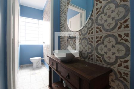 Lavabo de casa para alugar com 5 quartos, 320m² em Indianópolis, São Paulo