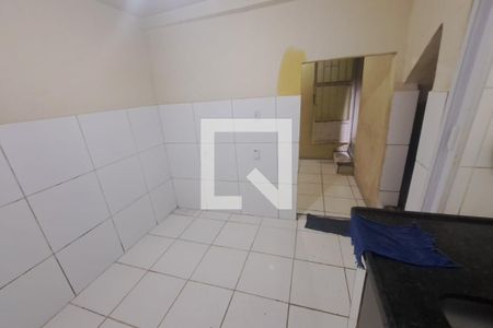 Cozinha de kitnet/studio para alugar com 1 quarto, 35m² em Pitangueiras, Rio de Janeiro