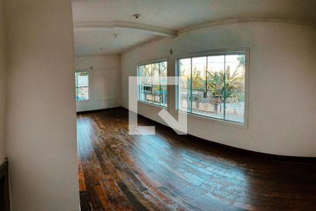Casa para alugar com 4 quartos, 350m² em Jardim Vitoria Regia (zona Oeste), São Paulo