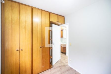 Quarto 01 de apartamento para alugar com 2 quartos, 49m² em Penha de França, São Paulo