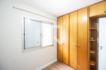 Quarto 01 de apartamento para alugar com 2 quartos, 49m² em Penha de França, São Paulo