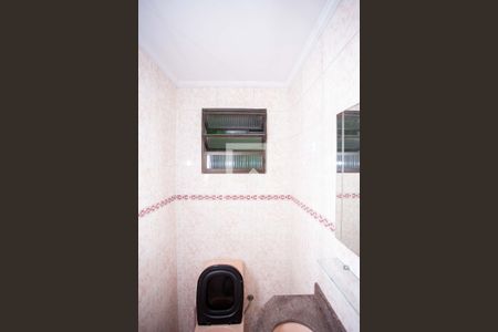 Lavabo de casa para alugar com 3 quartos, 170m² em Vila Maria Leonor, Diadema