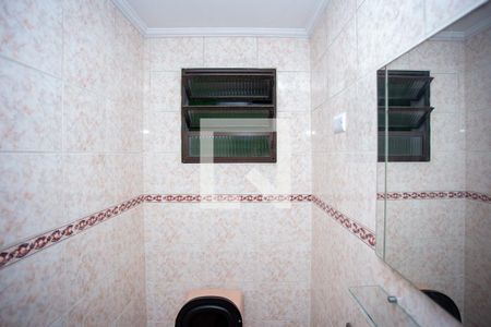 Lavabo de casa para alugar com 3 quartos, 170m² em Vila Maria Leonor, Diadema