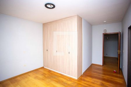 Quarto 1 de casa para alugar com 3 quartos, 170m² em Vila Maria Leonor, Diadema