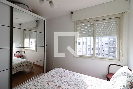Quarto  de apartamento para alugar com 1 quarto, 40m² em Jardim Lindóia, Porto Alegre