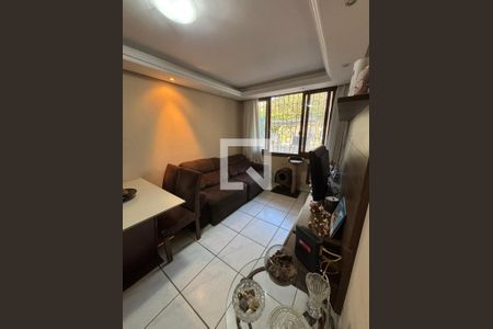 Sala de apartamento à venda com 2 quartos, 53m² em São João, Porto Alegre
